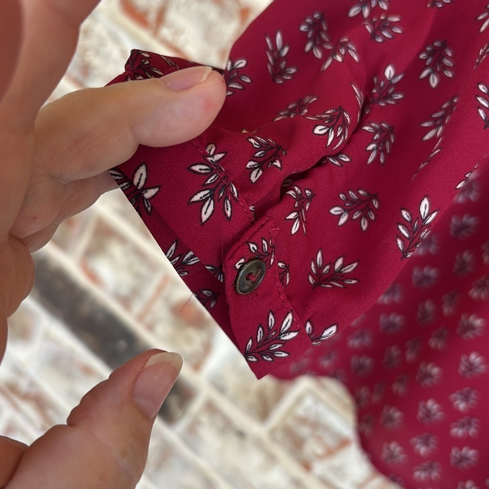 Signature Studio Plus Maroon Leaf Pattern Long Sl… - image 2